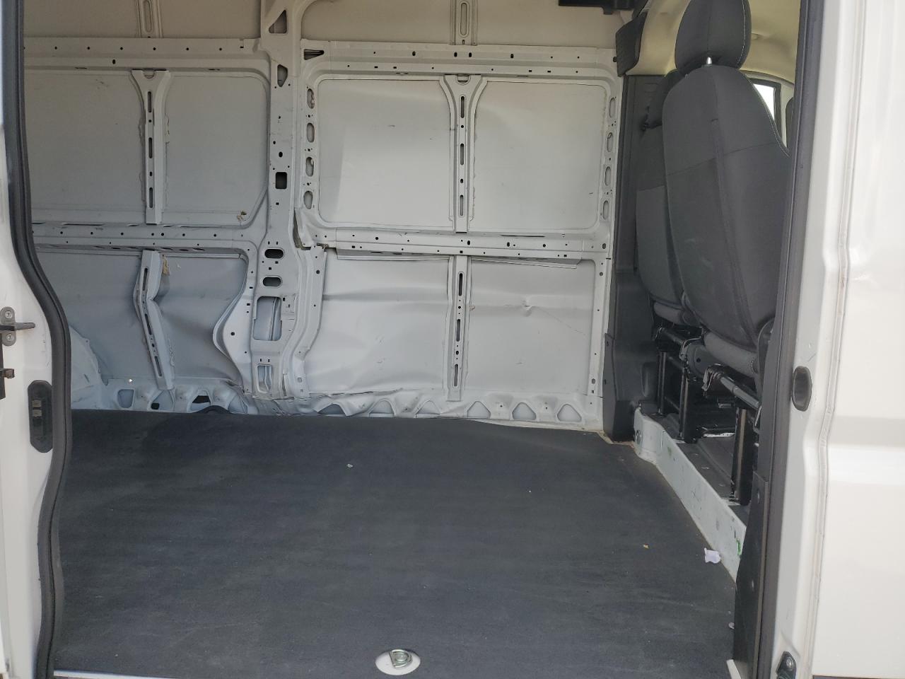 2024 Ram Promaster 2500 2500 High VIN: 3C6LRVDG4RE13290X Lot: 66176405