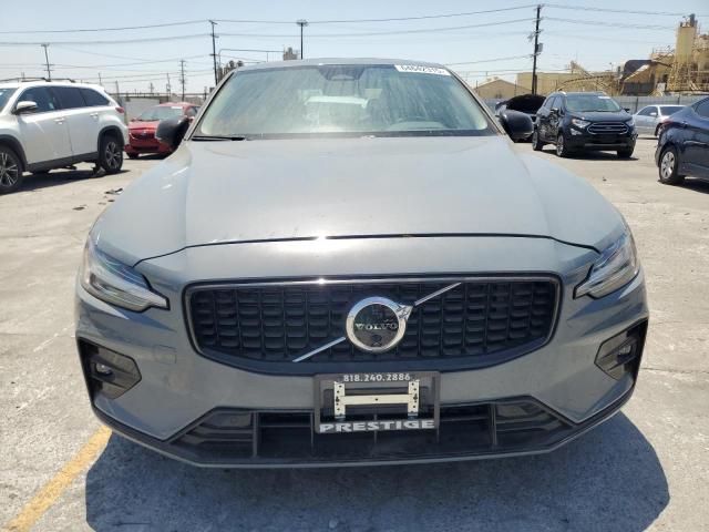  VOLVO S60 B5 INS 2022 Szary