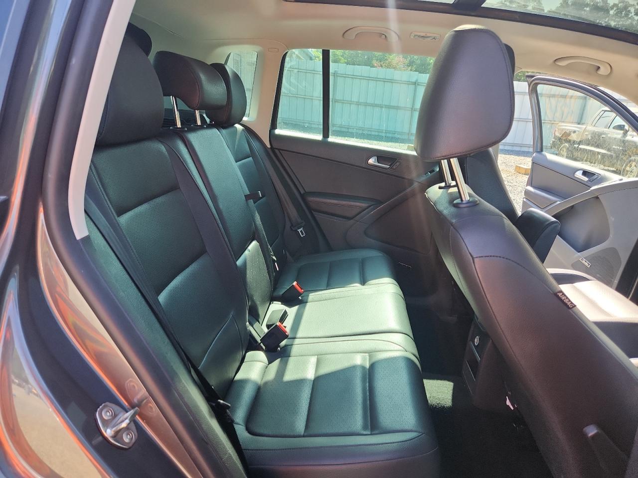 2014 Volkswagen Tiguan S VIN: WVGAV3AX0EW568073 Lot: 64289265