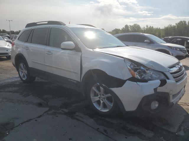  SUBARU OUTBACK 2014 Белы
