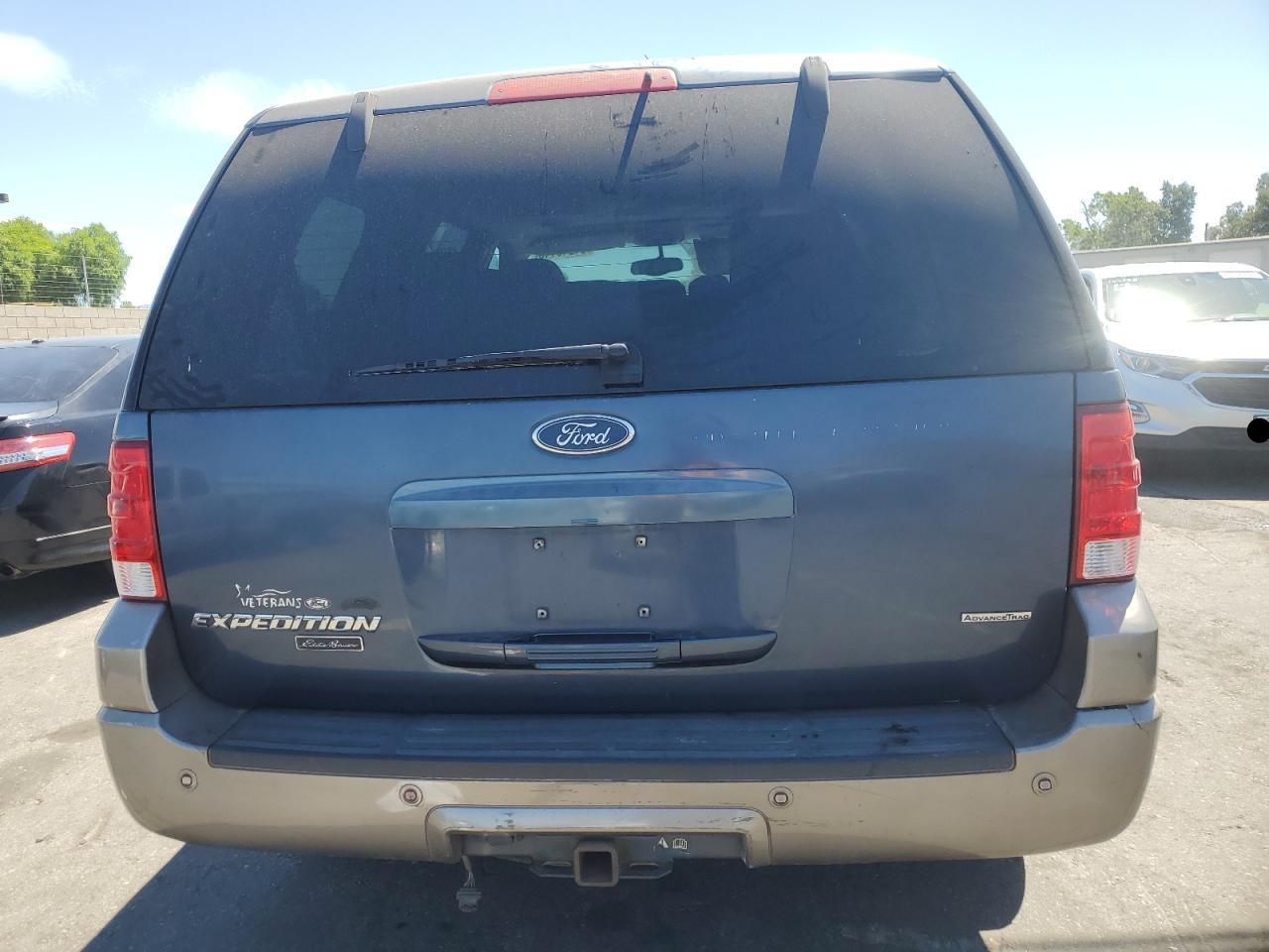 2004 Ford Expedition Eddie Bauer VIN: 1FMFU17L64LA40264 Lot: 64243145