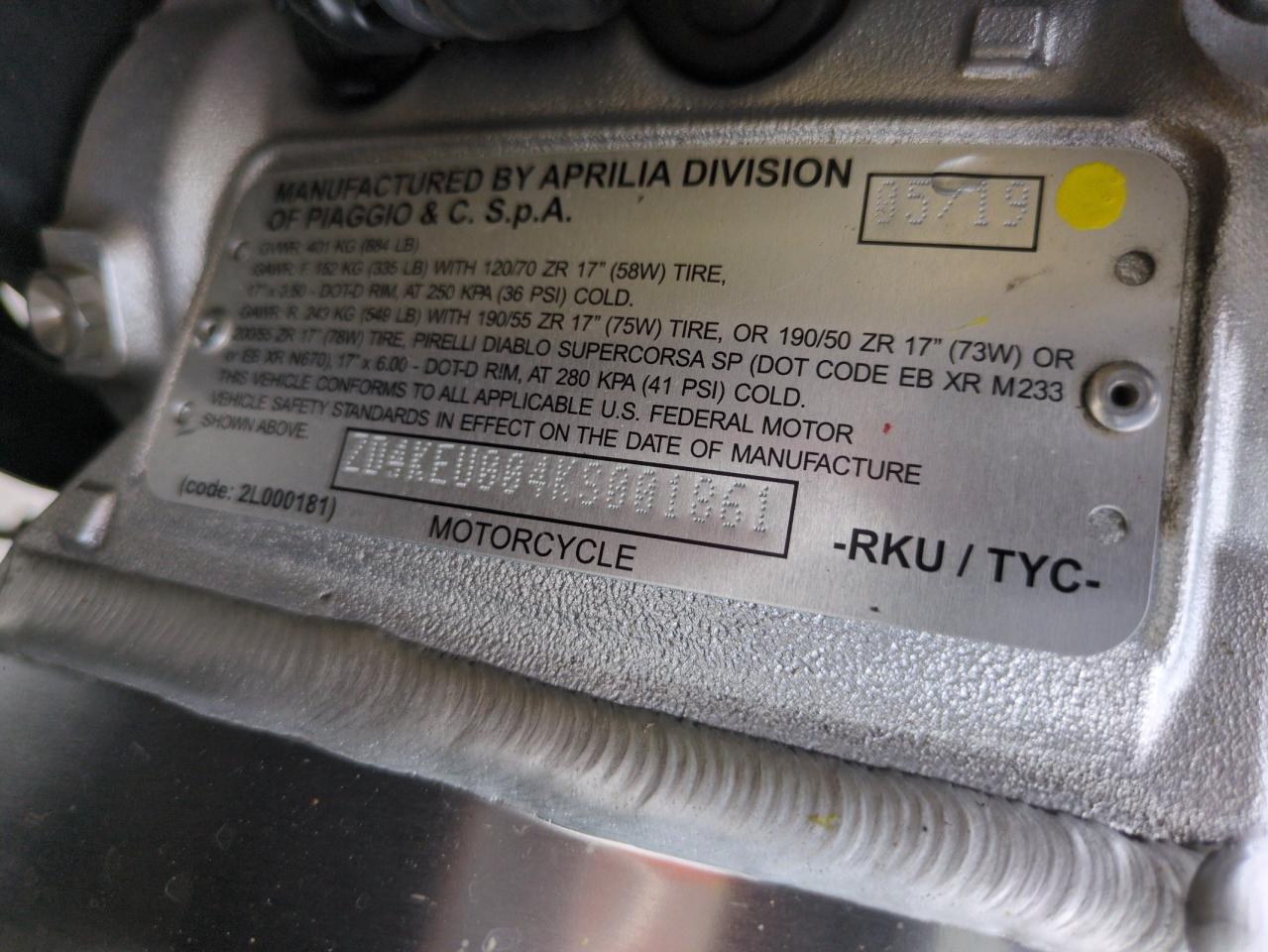 2019 Aprilia Rsv4 Rr VIN: ZD4KEU004KS001861 Lot: 65267145
