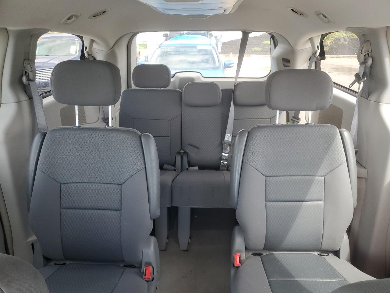 2010 Chrysler Town & Country Touring VIN: 2A4RR5D12AR442339 Lot: 65527235