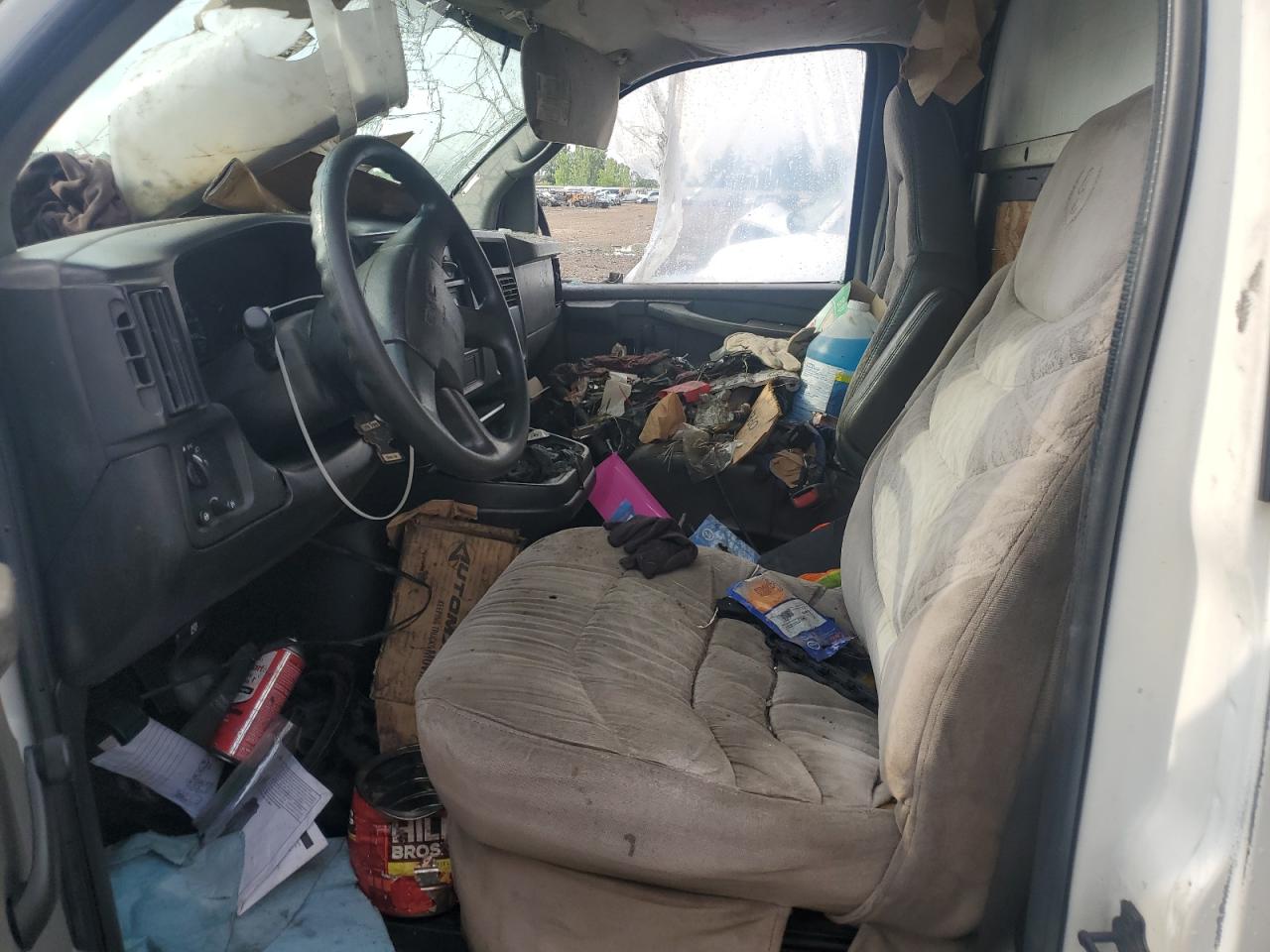 2004 GMC Savana Cutaway G3500 VIN: 1GDGG31VX41902737 Lot: 63772895