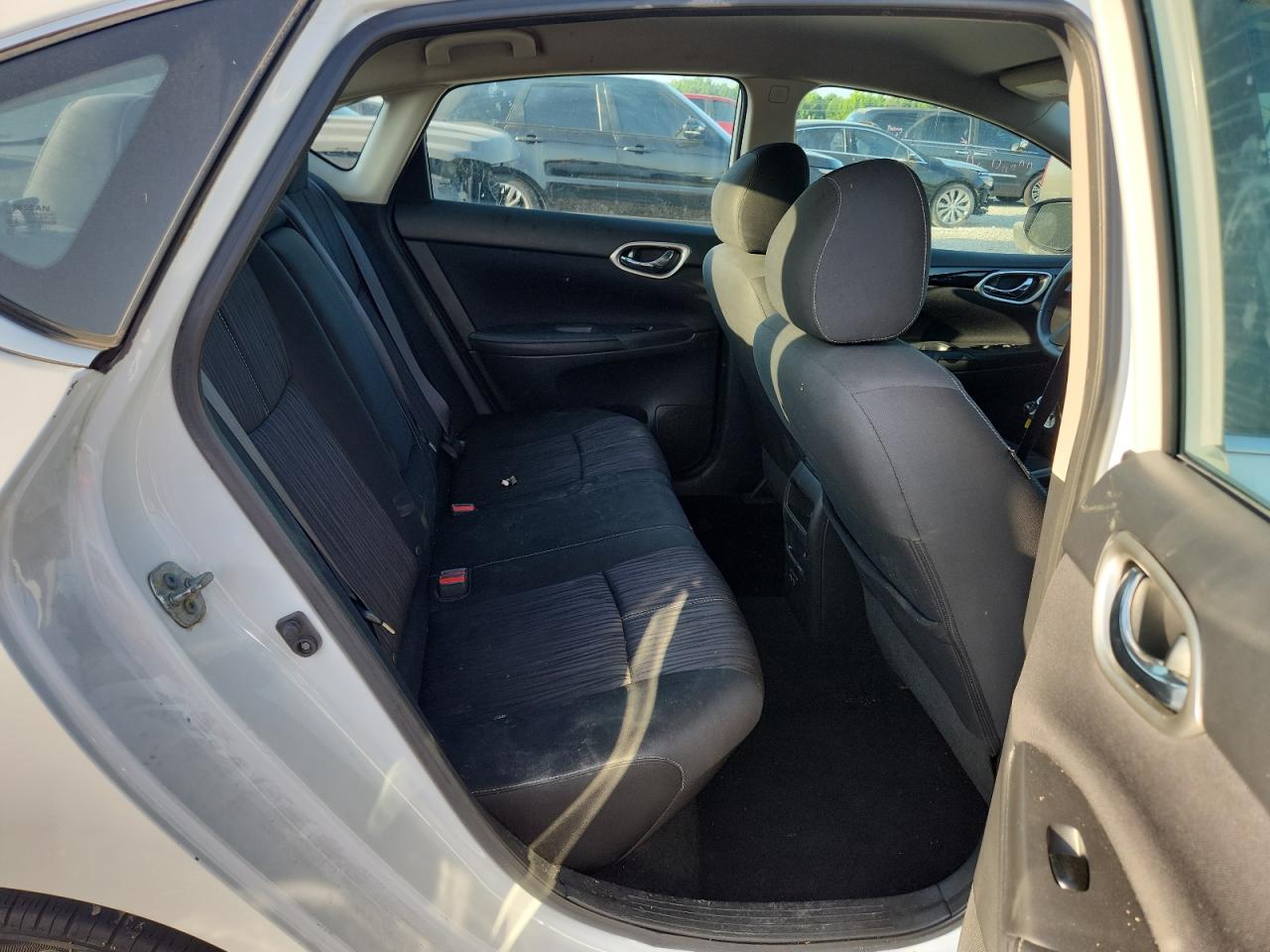 2018 Nissan Sentra S VIN: 3N1AB7AP9JY277792 Lot: 65559275