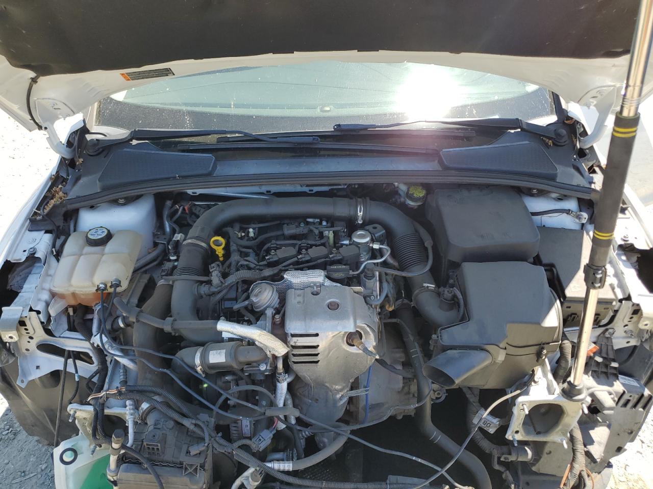 2016 Ford Focus Se VIN: 1FADP3KE8GL201246 Lot: 63437865