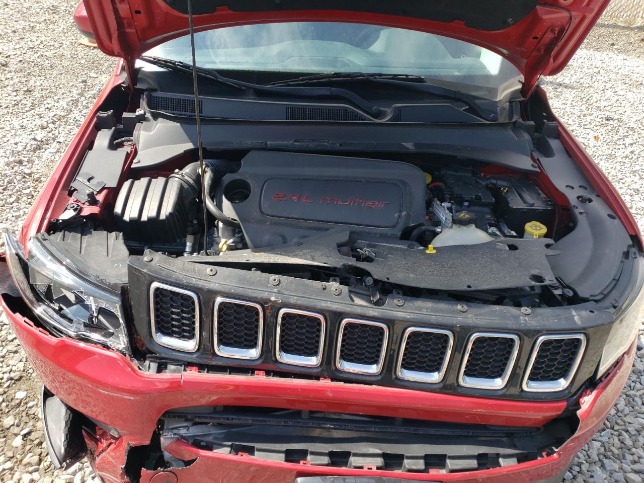 2018 Jeep Compass Latitude VIN: 3C4NJDBB7JT200600 Lot: 64001915
