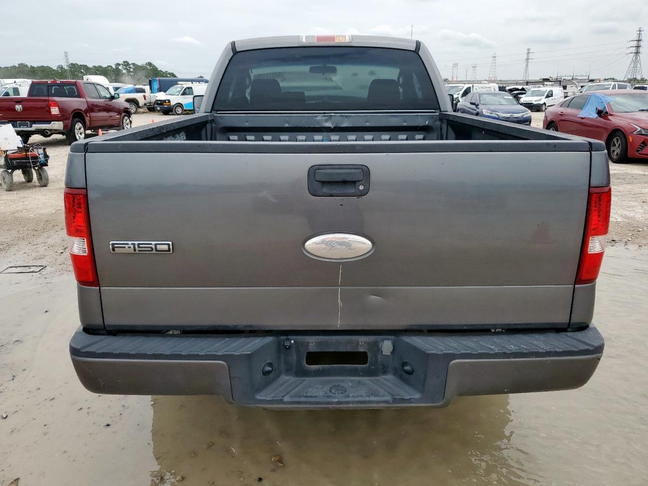 2007 Ford F150 VIN: 1FTRF12227NA08964 Lot: 64978105