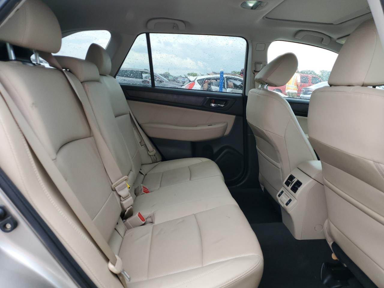 2018 Subaru Outback 2.5I Limited VIN: 4S4BSANC9J3258511 Lot: 62300315