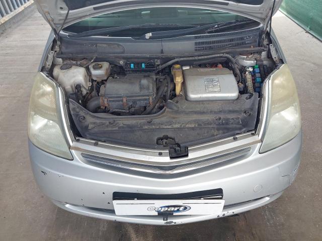 2006 TOYOTA PRIUS T SP