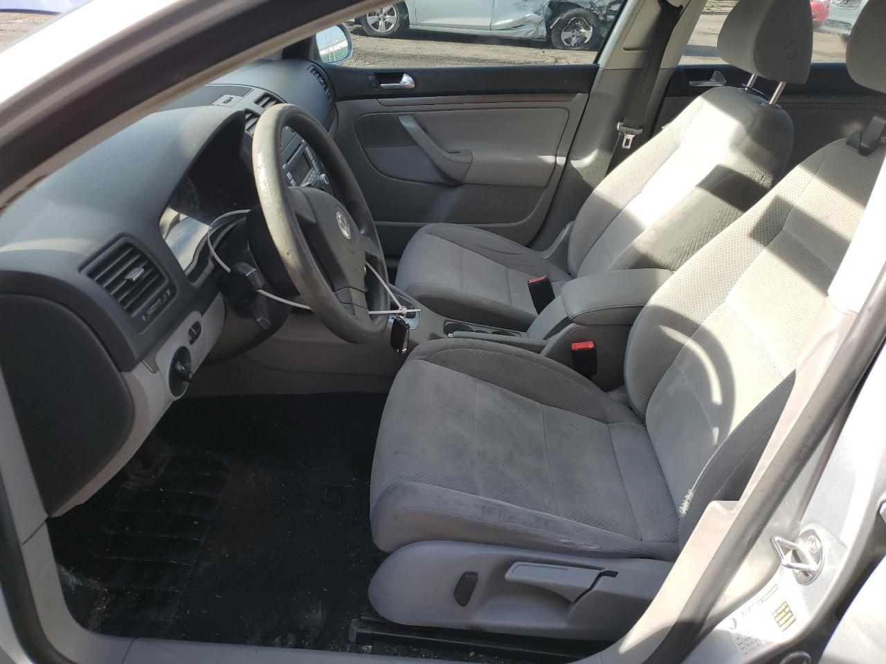 wvwdr91k37w080686 WVWDR91K37W080686 2007 Volkswagen Rabbit