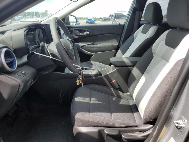  CHEVROLET TRAX 2024 Srebrny