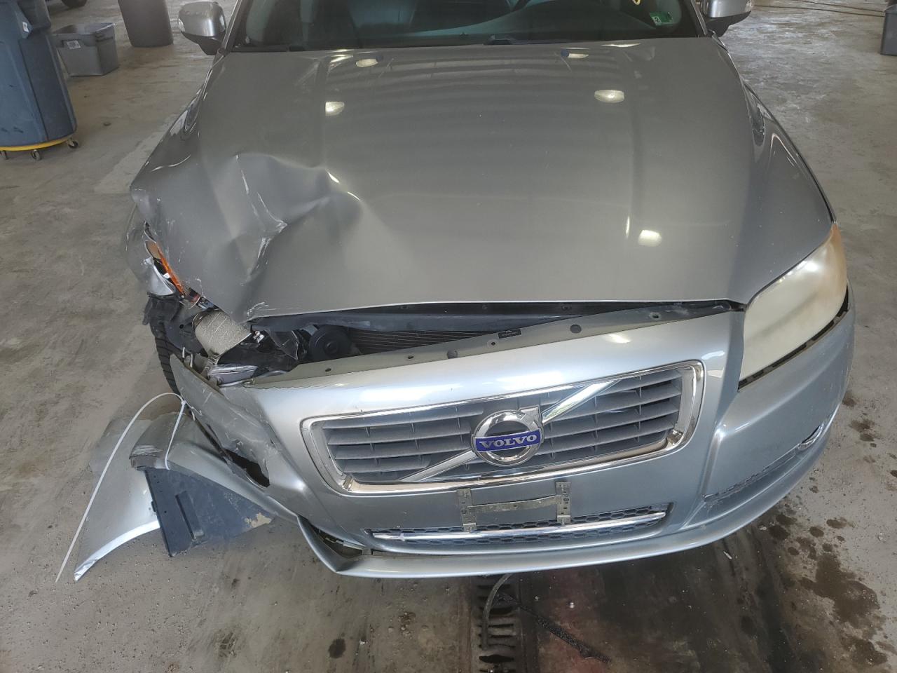 2011 Volvo S80 3.2 VIN: YV1952AS4B1135154 Lot: 64636925