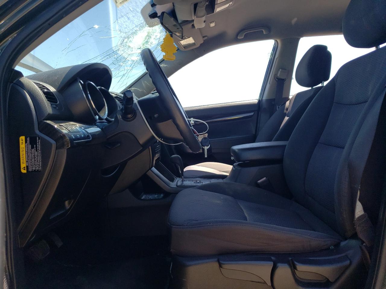 5XYKTCA16BG136297 2011 Kia Sorento Base