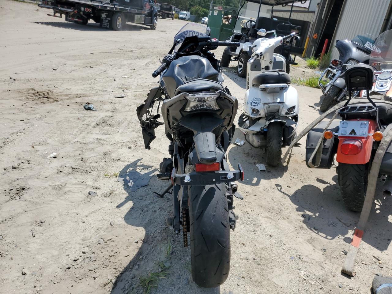 ml5exer12pda85451 ML5EXER12PDA85451 2023 Kawasaki Ex650 R
