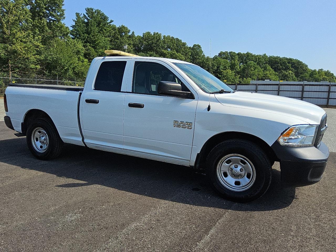 2017 Ram 1500 St VIN: 1C6RR6FGXHS769083 Lot: 66611645