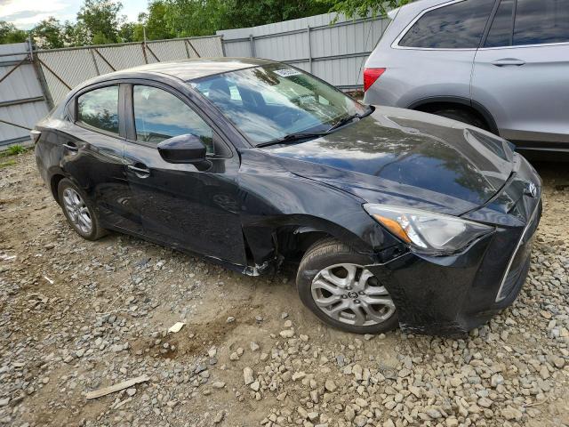  TOYOTA YARIS 2018 Czarny