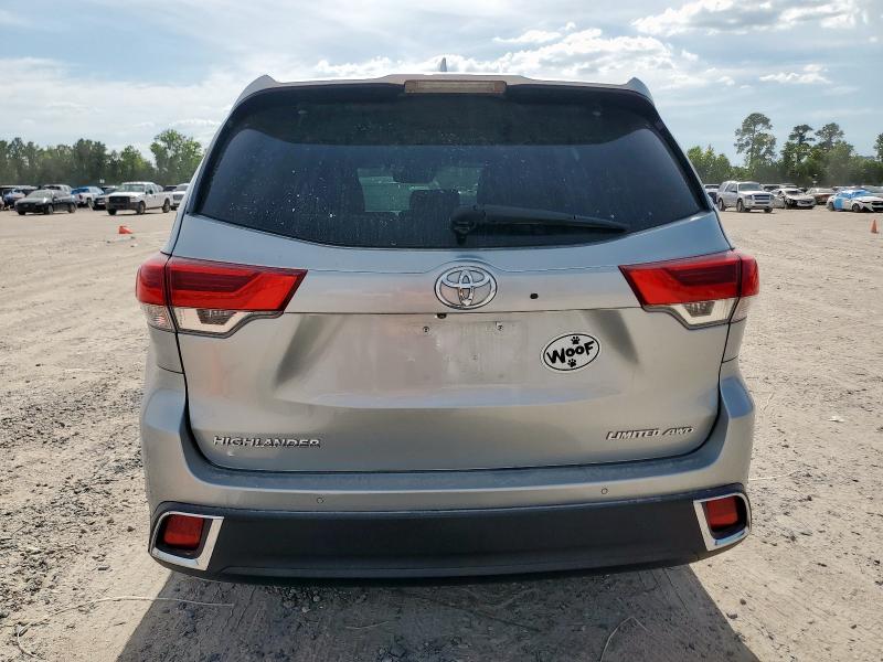  TOYOTA HIGHLANDER 2018 Silver