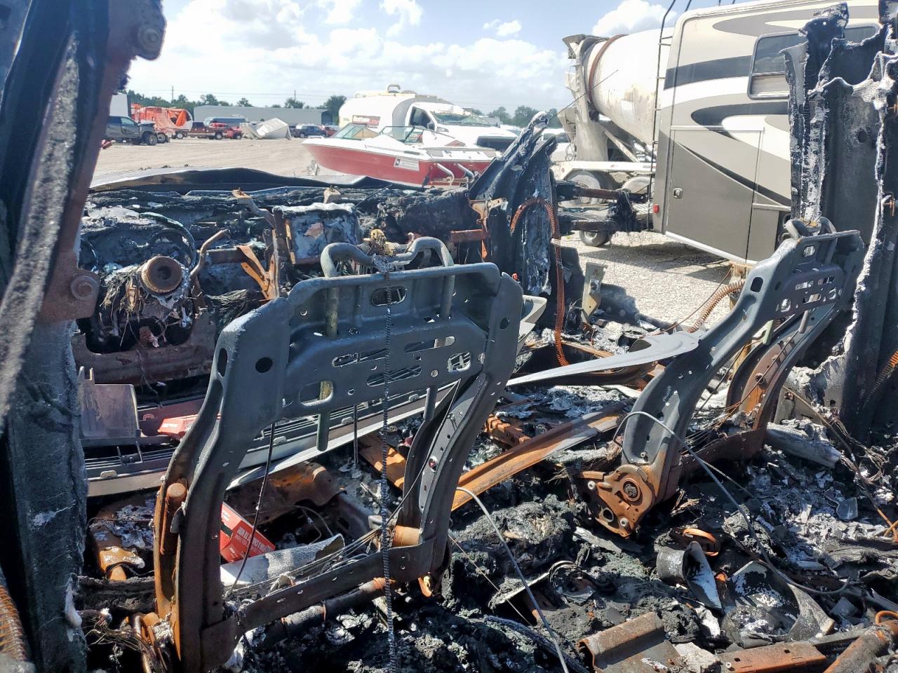 2019 Ford F350 Super Duty VIN: 1FT8W3DT7KEE20268 Lot: 65681115