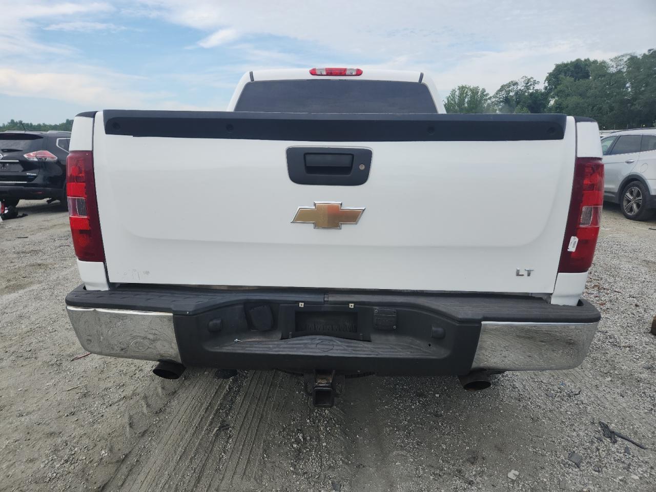 2011 Chevrolet Silverado C1500 Lt VIN: 3GCPCSE08BG299360 Lot: 63467625