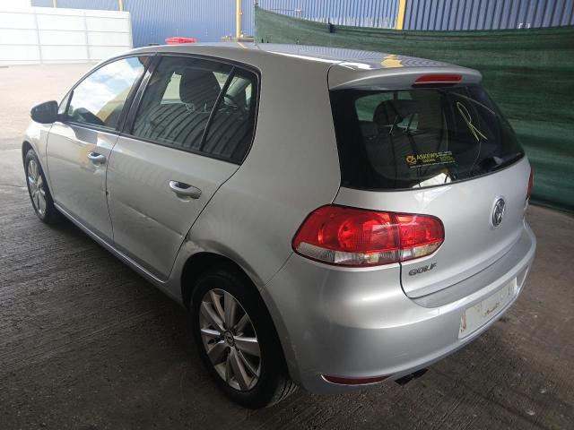 2010 VOLKSWAGEN GOLF SE TS