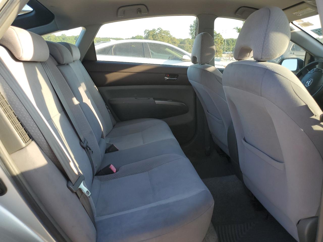 2005 Toyota Prius VIN: JTDKB20U357009811 Lot: 64731945