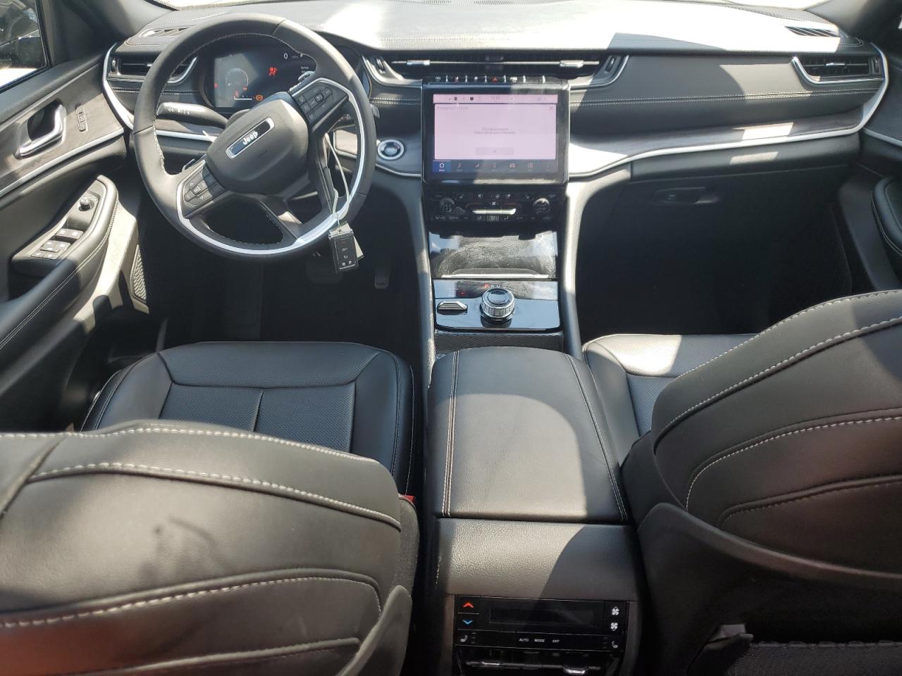 2025 Jeep Grand Cherokee L Limited VIN: 1C4RJKBG5S8685997 Lot: 66673935