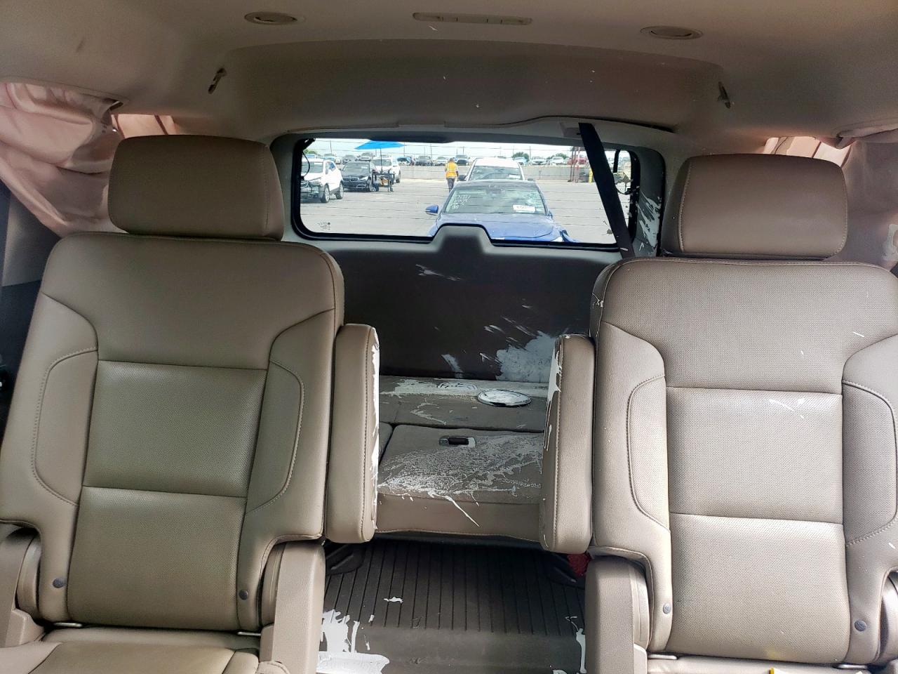 2018 Chevrolet Tahoe C1500 Premier VIN: 1GNSCCKCXJR241254 Lot: 63624475