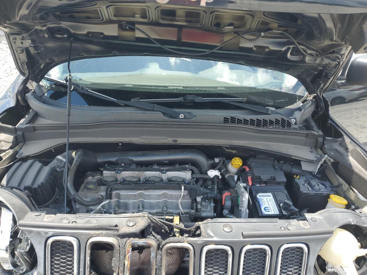 2016 Jeep Renegade Sport VIN: ZACCJAAT0GPD68613 Lot: 63702915