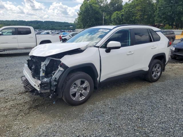 TOYOTA RAV4 XLE 2025