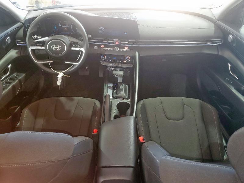  HYUNDAI ELANTRA 2024 Srebrny
