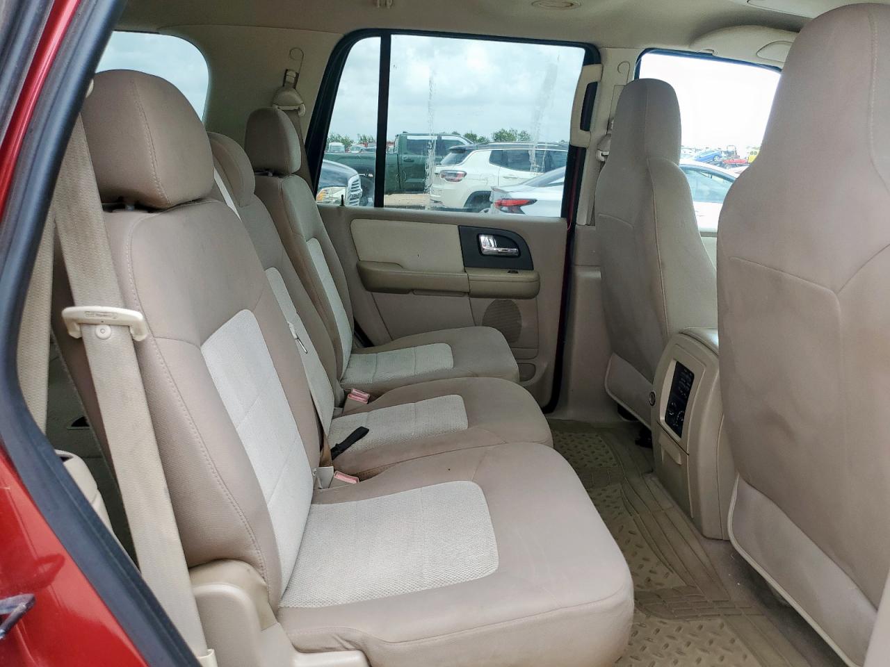 2005 Ford Expedition Xlt VIN: 1FMPU16525LB09458 Lot: 61489235