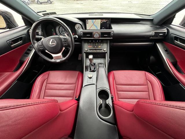  LEXUS IS 2019 Czarny