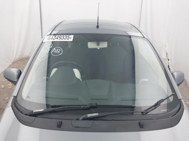 2011 FORD KA ZETEC