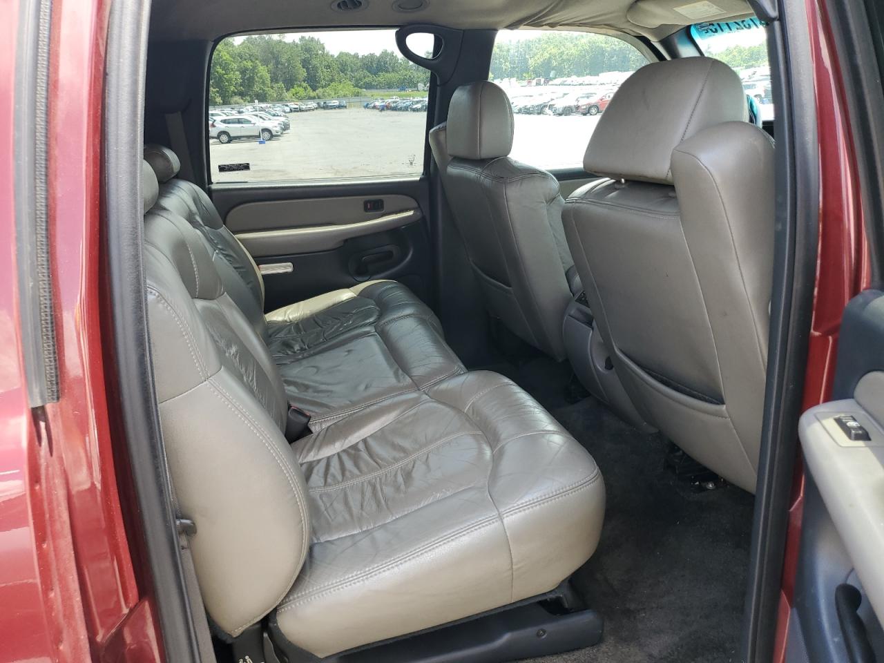 2002 Chevrolet Suburban K1500 VIN: 1GNFK16Z42J146373 Lot: 64732115