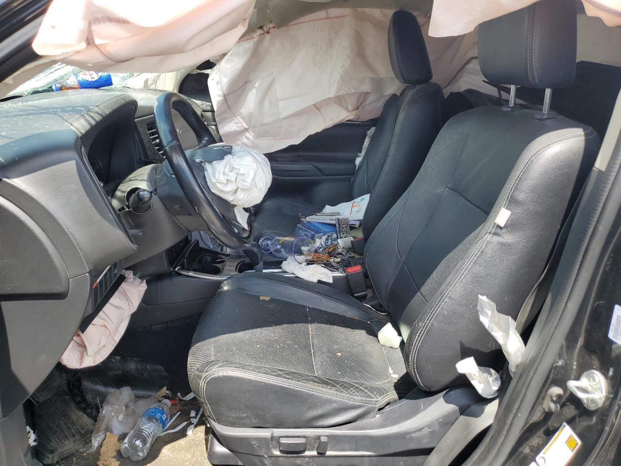 2018 Mitsubishi Outlander Se VIN: JA4AZ3A38JZ047532 Lot: 66268515