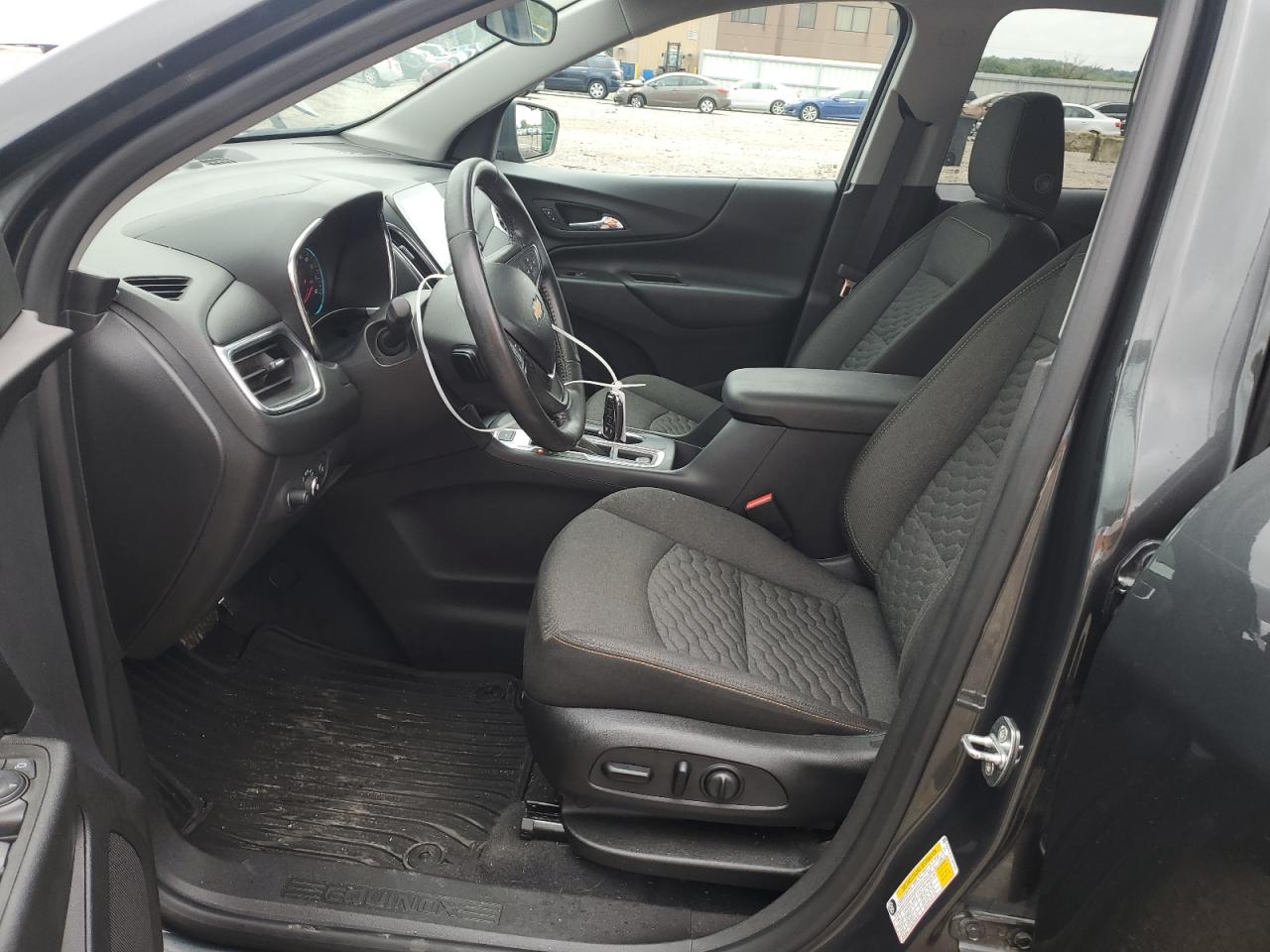 2020 Chevrolet Equinox Lt VIN: 3GNAXUEV0LS675640 Lot: 65414415