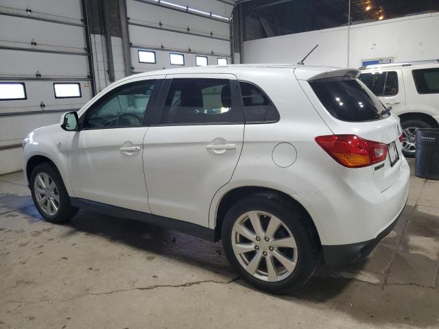  MITSUBISHI OUTLANDER 2015 Biały