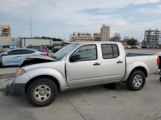  NISSAN FRONTIER 2015 Srebrny