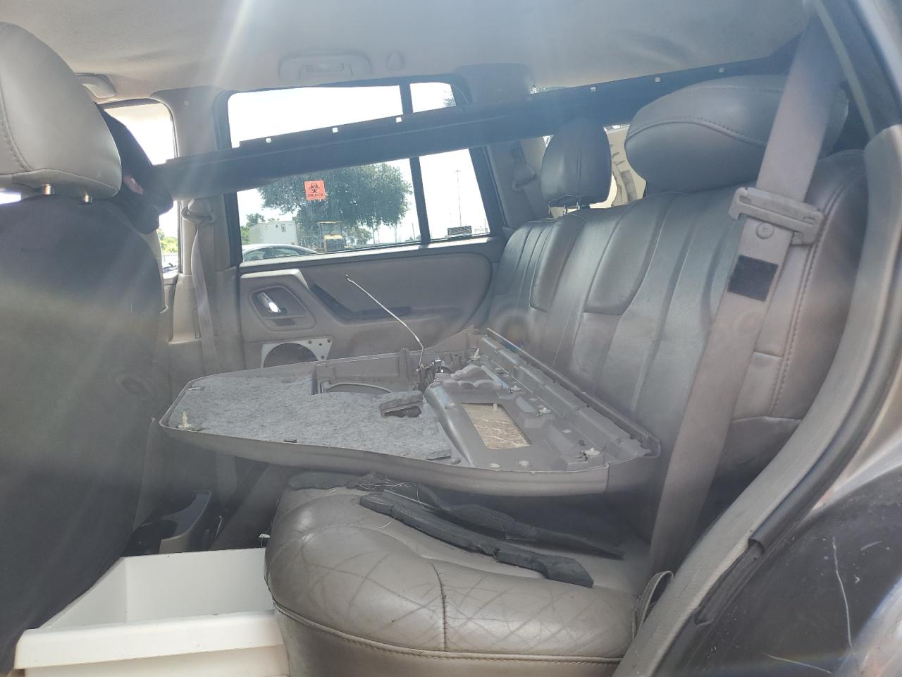 2000 Jeep Grand Cherokee Laredo VIN: 1J4G248S0YC275698 Lot: 64992755