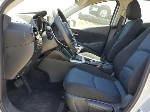  TOYOTA YARIS 2019 Silver