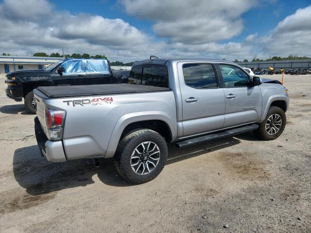  TOYOTA TACOMA 2021 Srebrny