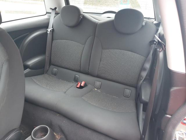 2009 MINI ONE