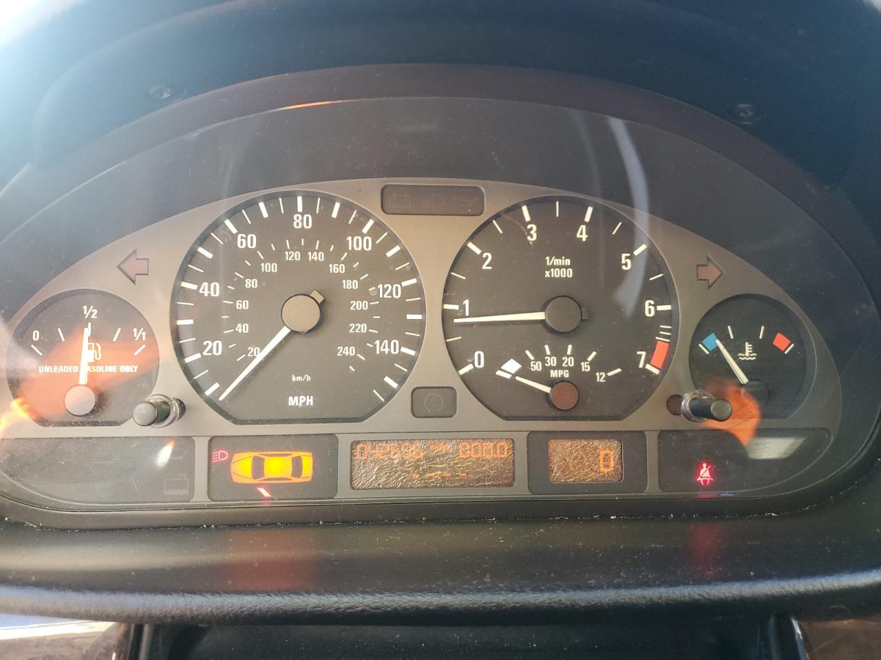 2004 BMW 325 I VIN: WBAEV334X4KR32754 Lot: 67100055