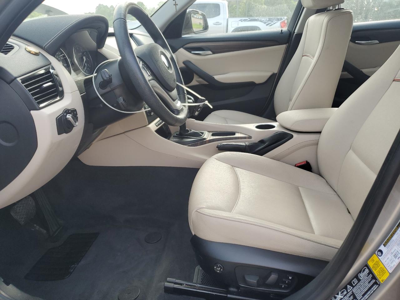 2015 BMW X1 xDrive35I VIN: WBAVM5C53FVV94994 Lot: 64780185