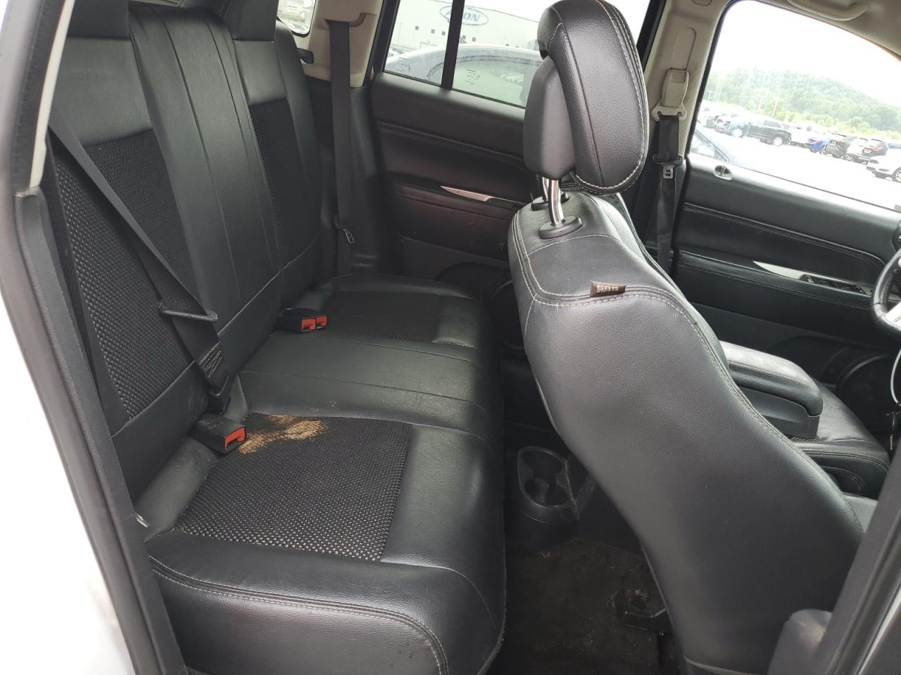 2016 Jeep Compass Latitude VIN: 1C4NJCEA0GD636443 Lot: 65292325