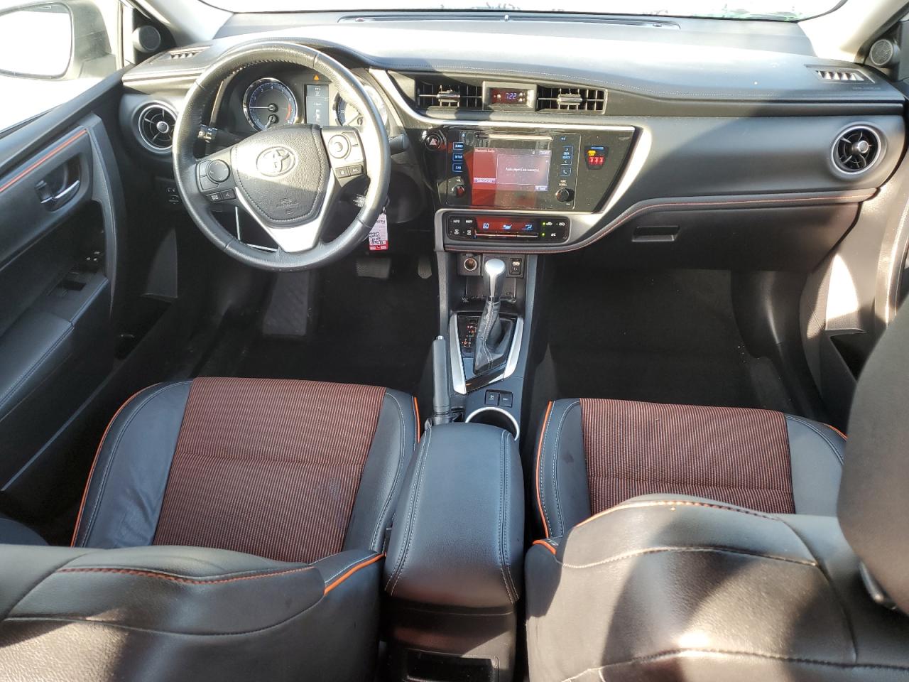 2018 Toyota Corolla L VIN: 2T1BURHE6JC053889 Lot: 64619995