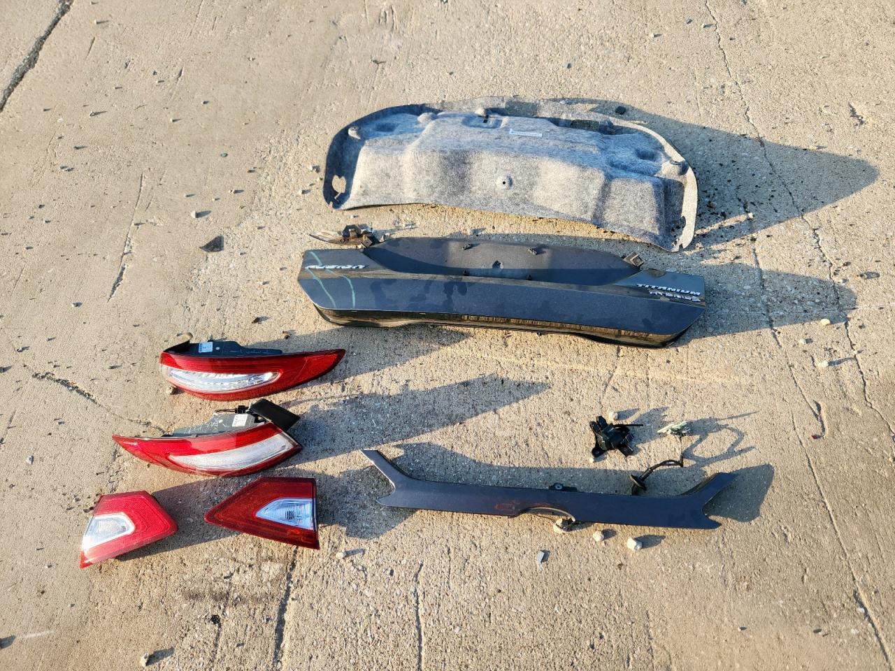 2016 Ford Fusion Titanium Hev VIN: 3FA6P0RU2GR289927 Lot: 65601325