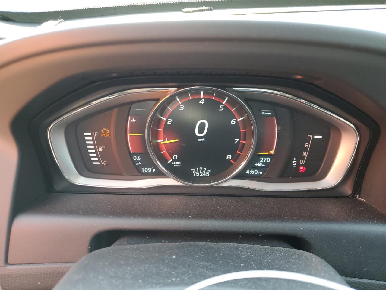 2015 Volvo Xc60 T5 Premier VIN: YV440MDK0F2741845 Lot: 64810105