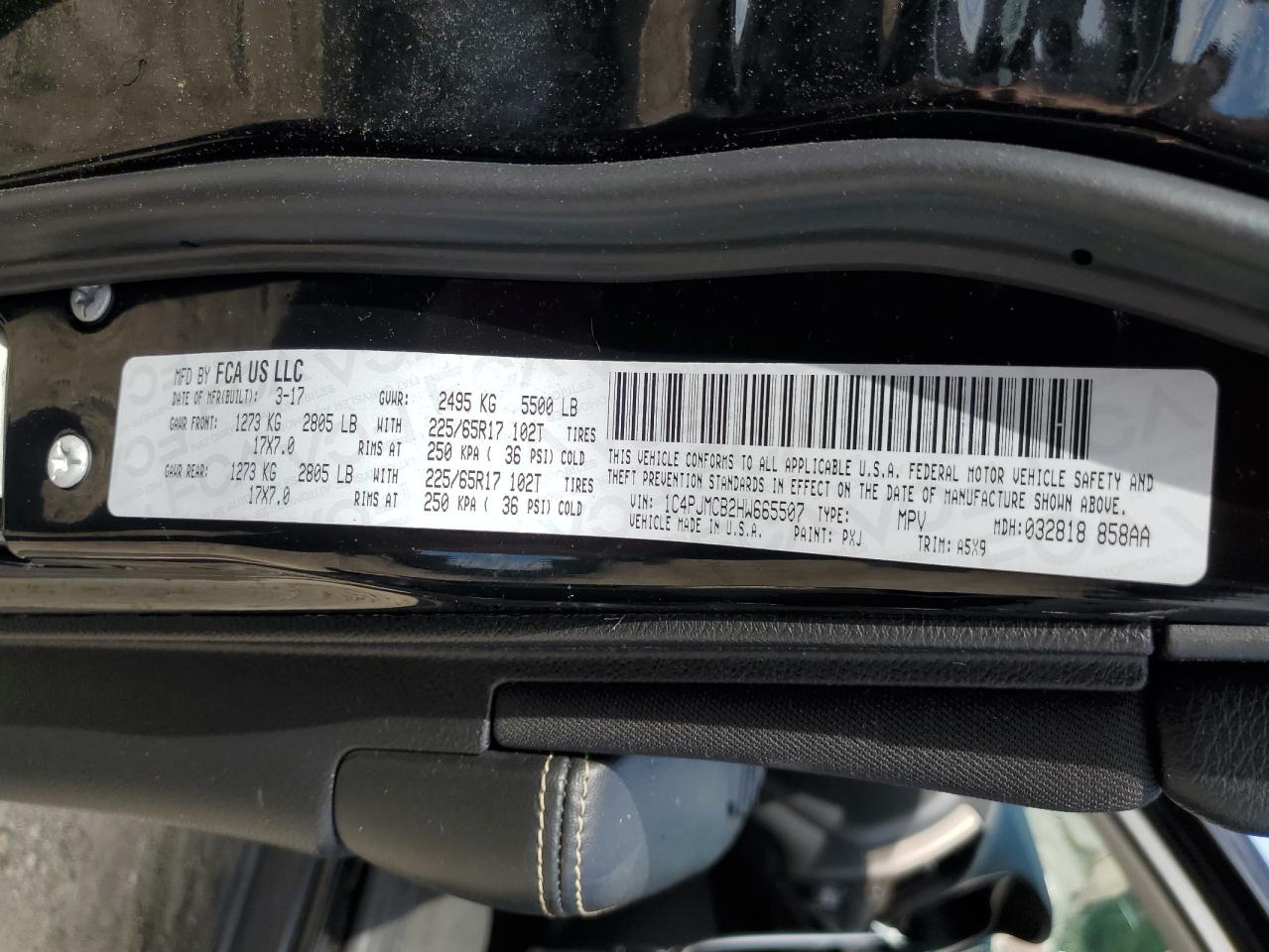 2017 Jeep Cherokee Latitude VIN: 1C4PJMCB2HW665507 Lot: 65915805